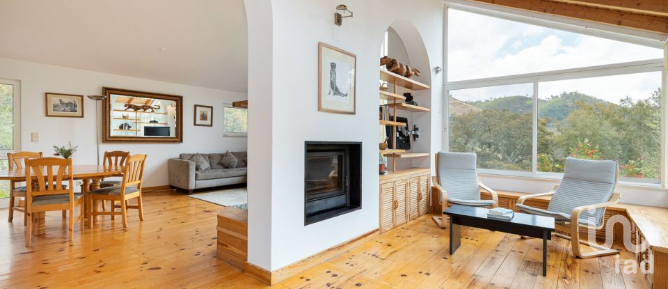 Maison rustique T5 à Marmelete de 354 m²