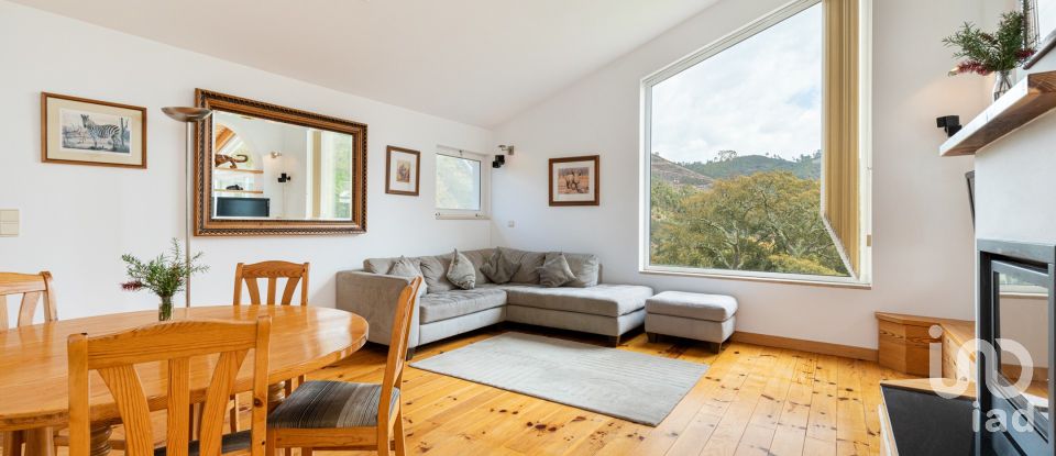 Maison rustique T5 à Marmelete de 354 m²