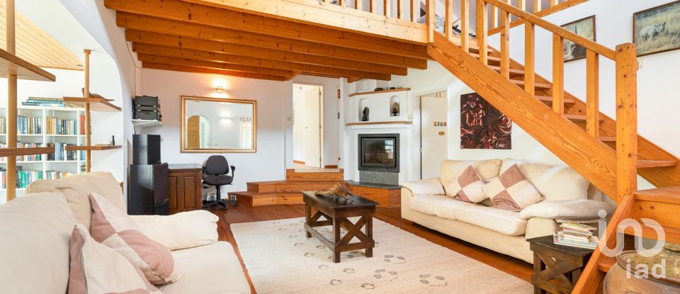 Maison rustique T5 à Marmelete de 354 m²