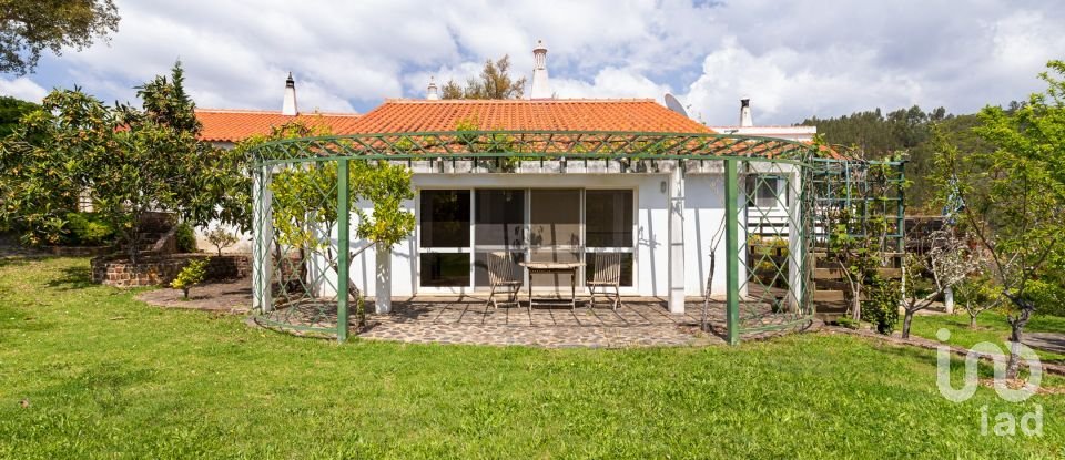 Maison rustique T5 à Marmelete de 354 m²