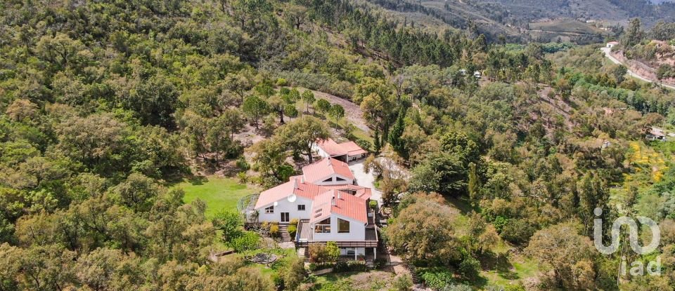 Maison rustique T5 à Marmelete de 354 m²