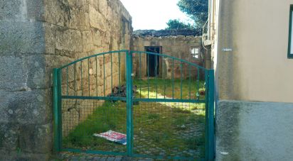 Maison T0 à Seixo da Beira de 150 m²