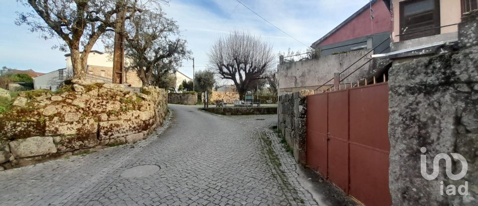 Moradia T3 em Ervedal e Vila Franca da Beira de 90 m²