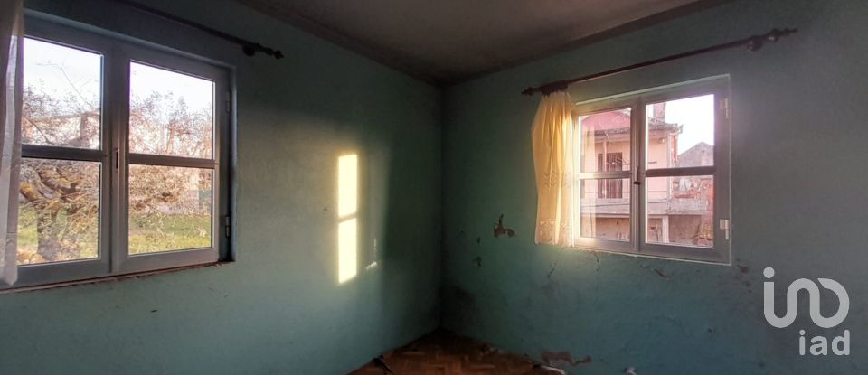 Moradia T3 em Ervedal e Vila Franca da Beira de 90 m²