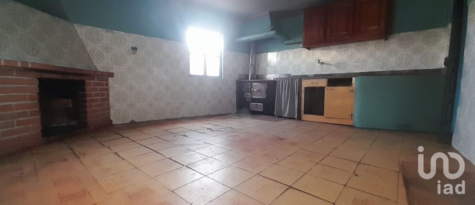 Moradia T3 em Ervedal e Vila Franca da Beira de 90 m²