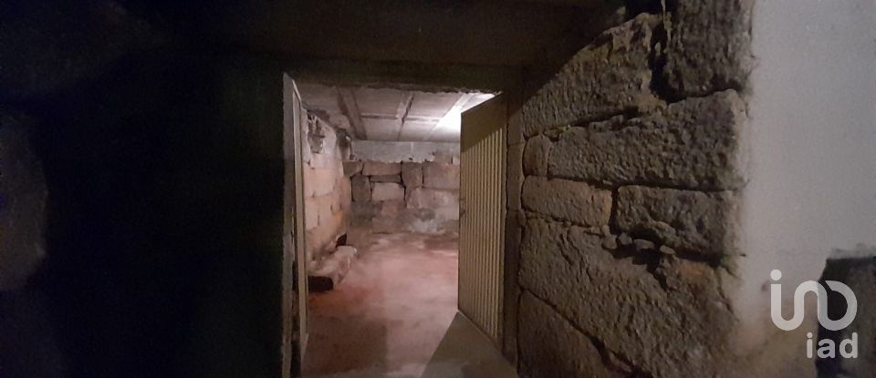 Moradia T3 em Ervedal e Vila Franca da Beira de 90 m²