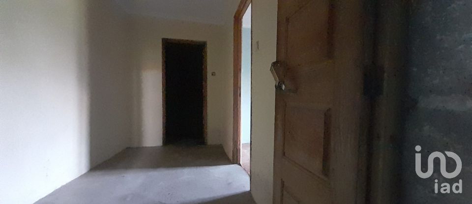 Moradia T3 em Ervedal e Vila Franca da Beira de 90 m²