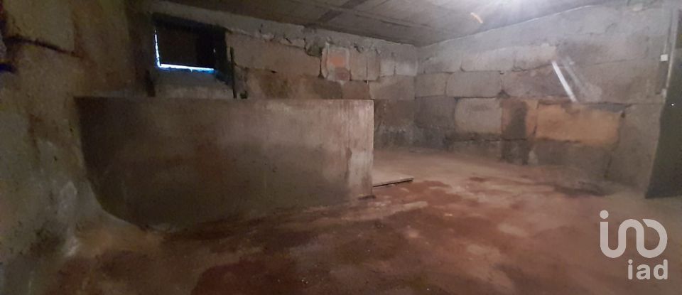 Moradia T3 em Ervedal e Vila Franca da Beira de 90 m²