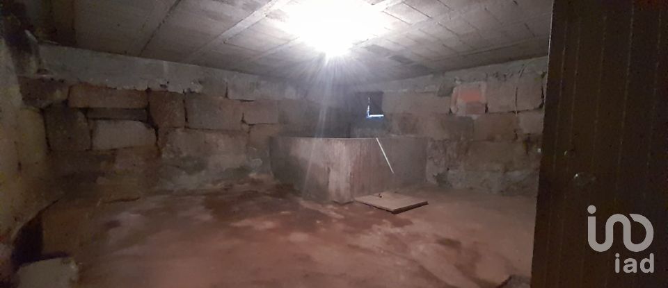 Moradia T3 em Ervedal e Vila Franca da Beira de 90 m²