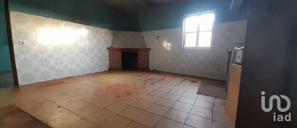 Moradia T3 em Ervedal e Vila Franca da Beira de 90 m²