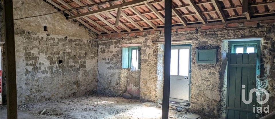 Maison T3 à São Pedro da Cadeira de 117 m²