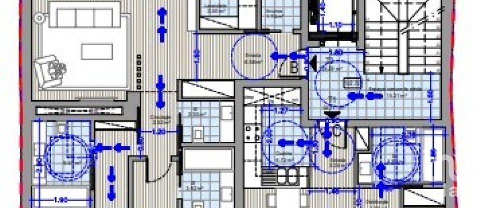 Terreno urbano em Azueira e Sobral da Abelheira de 301 m²