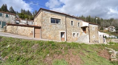 Maison traditionnelle T3 à Espinhal de 213 m²