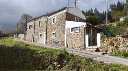 Maison traditionnelle T3 à Espinhal de 213 m²