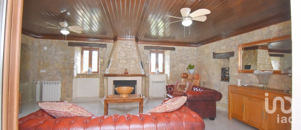 Maison traditionnelle T3 à Espinhal de 213 m²