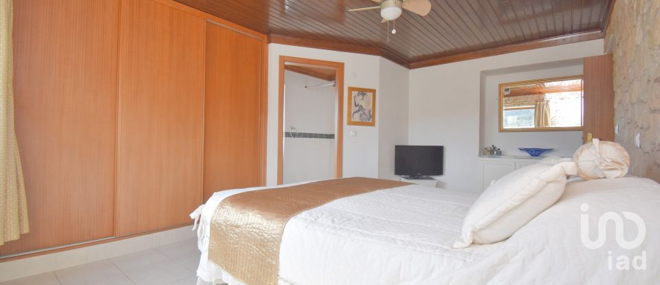 Maison traditionnelle T3 à Espinhal de 213 m²