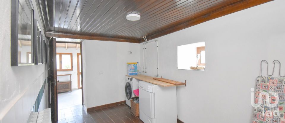 Maison traditionnelle T3 à Espinhal de 213 m²