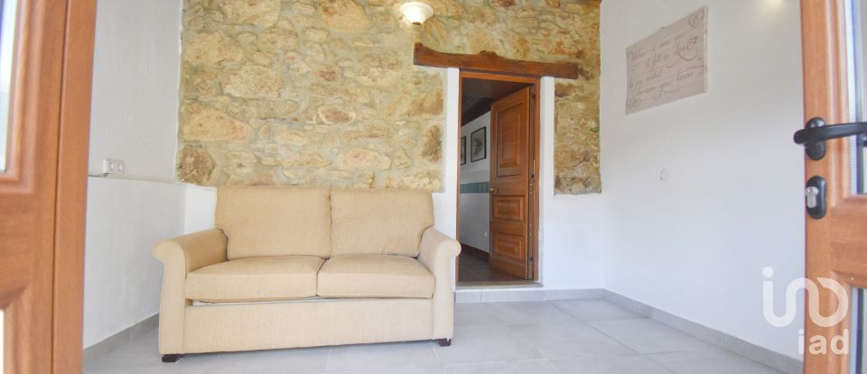 Maison traditionnelle T3 à Espinhal de 213 m²