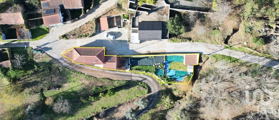 Maison traditionnelle T3 à Espinhal de 213 m²