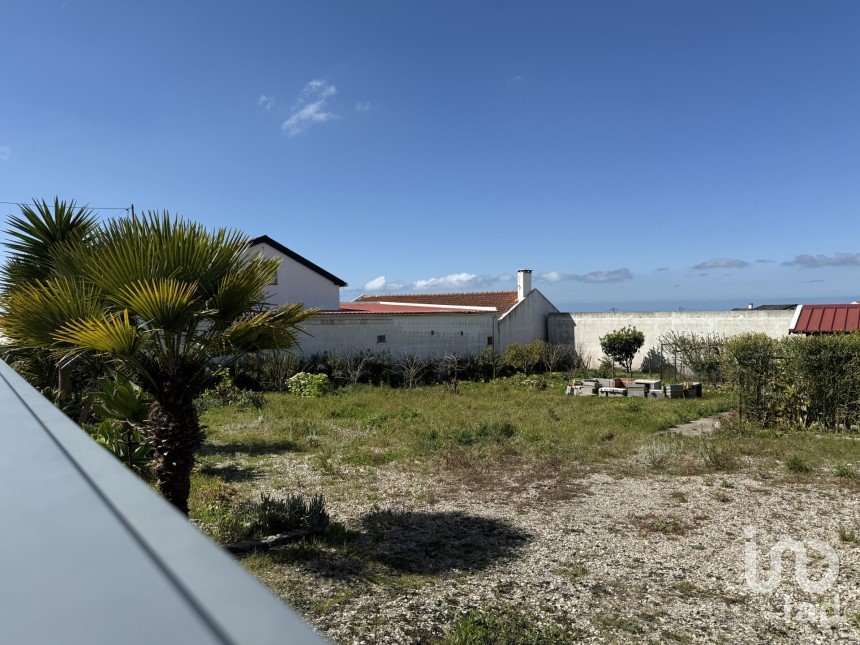 Building plot in Lourinhã e Atalaia of 640 m²