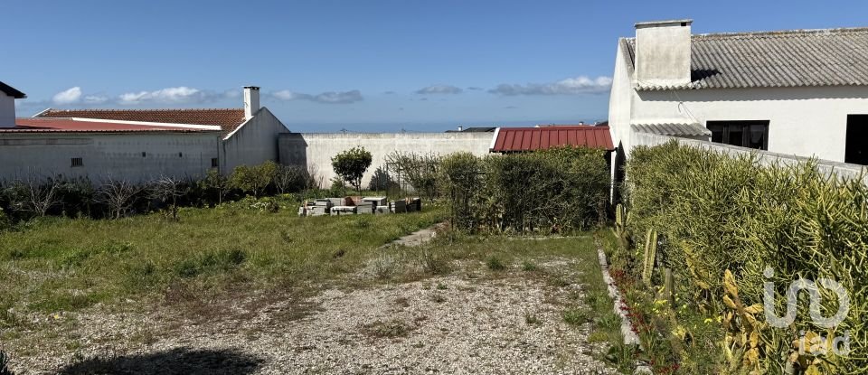 Building plot in Lourinhã e Atalaia of 640 m²