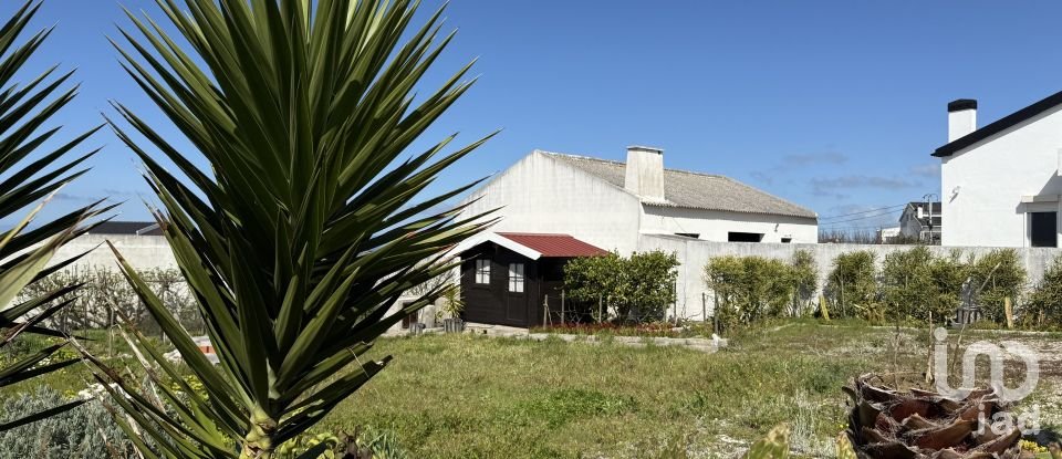 Building plot in Lourinhã e Atalaia of 640 m²