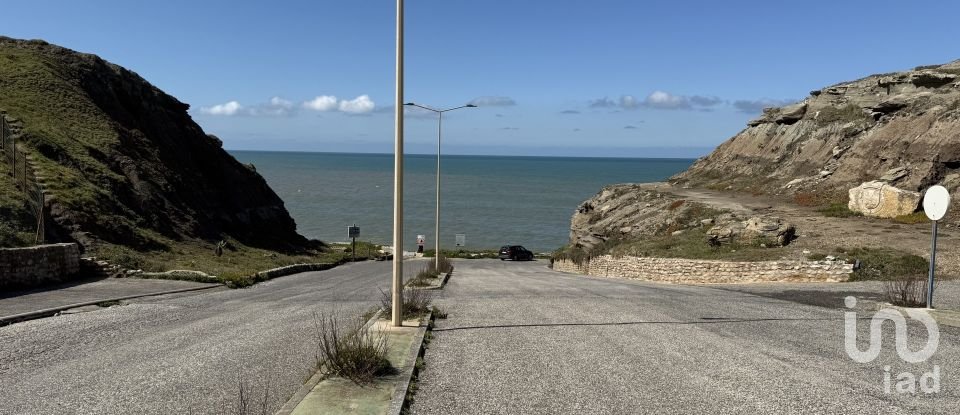 Building plot in Lourinhã e Atalaia of 640 m²