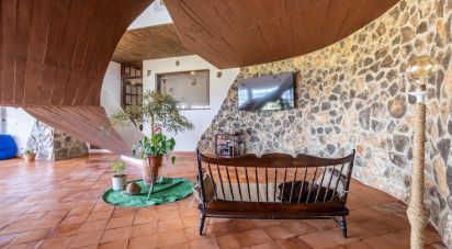 Maison T4 à Mira de Aire de 662 m²