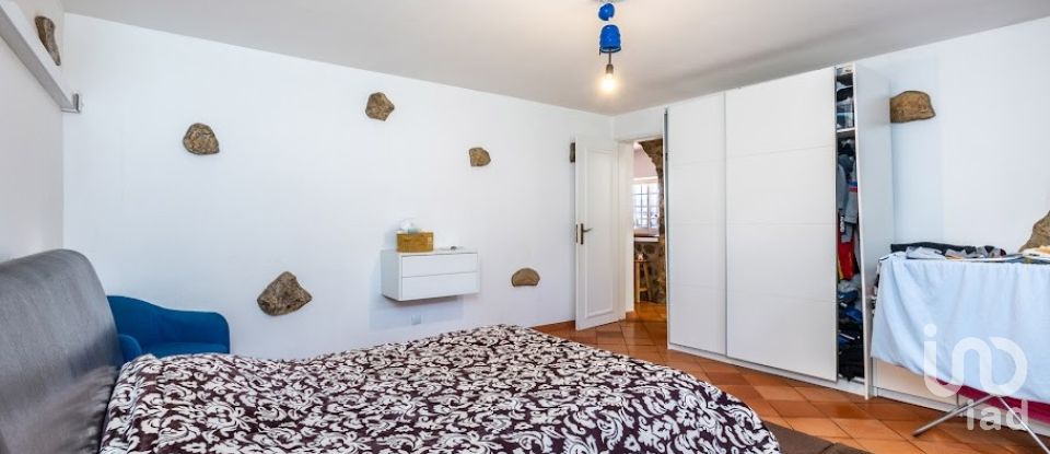 House T4 in Mira de Aire of 662 m²