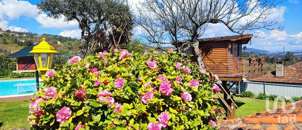 Moradia T2 em Arnóia de 144 m²