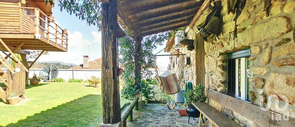 Moradia T2 em Arnóia de 144 m²