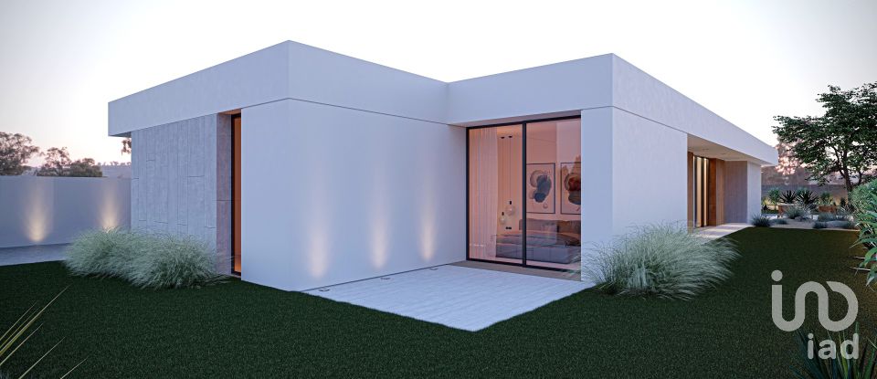 House T3 in Santa Maria, São Pedro e Sobral da Lagoa of 175 m²