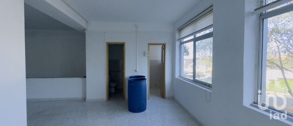 Shop / premises commercial in Amora of 246 m²