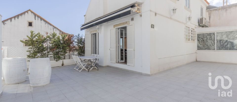 Duplex T2 à Misericórdia de 150 m²