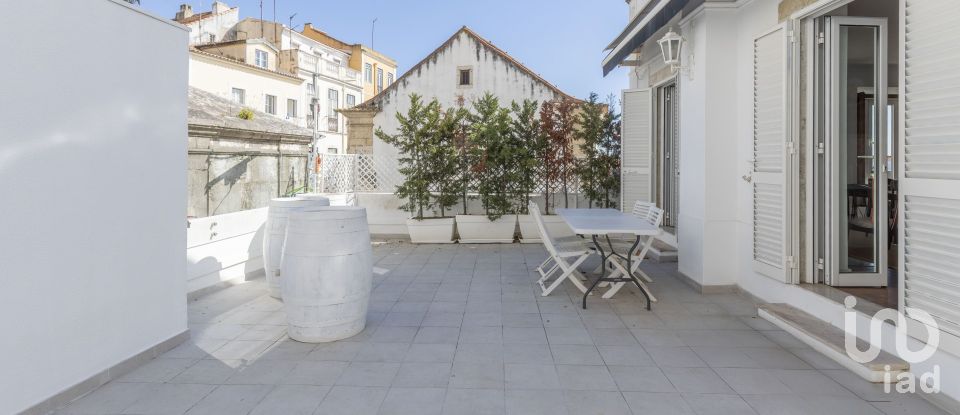 Duplex T2 à Misericórdia de 150 m²