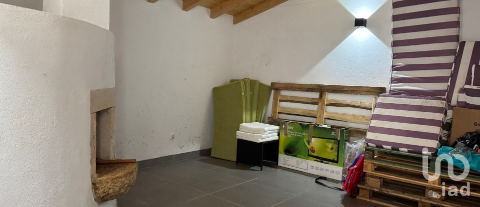 House T4 in Vila Facaia of 479 m²