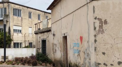 Terrain à bâtir à Torres Novas (Santa Maria, Salvador e Santiago) de 433 m²