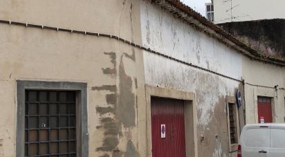 Terrain à bâtir à Torres Novas (Santa Maria, Salvador e Santiago) de 433 m²