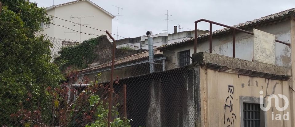 Terrain à bâtir à Torres Novas (Santa Maria, Salvador e Santiago) de 433 m²