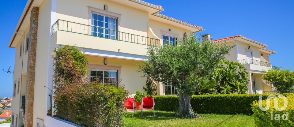 House T3 in Lourinhã e Atalaia of 152 m²