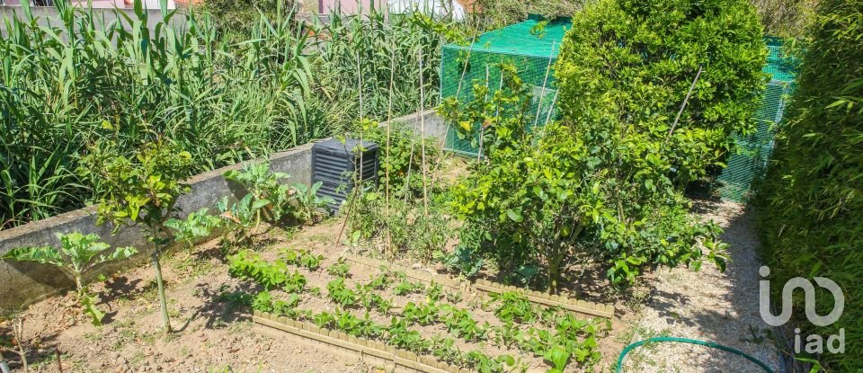 House T3 in Lourinhã e Atalaia of 152 m²