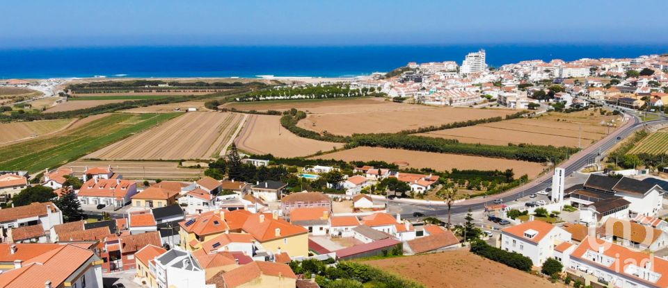 House T3 in Lourinhã e Atalaia of 152 m²