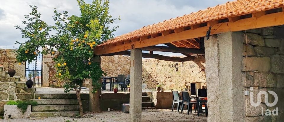 Gîte T3 à Travanca de Lagos de 132 m²