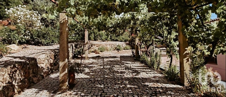 Country home T4 in Gouveia of 387 m²