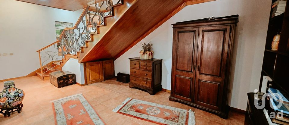 Country home T4 in Gouveia of 387 m²