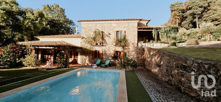 Country home T4 in Gouveia of 387 m²