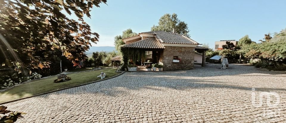 Country home T4 in Gouveia of 387 m²