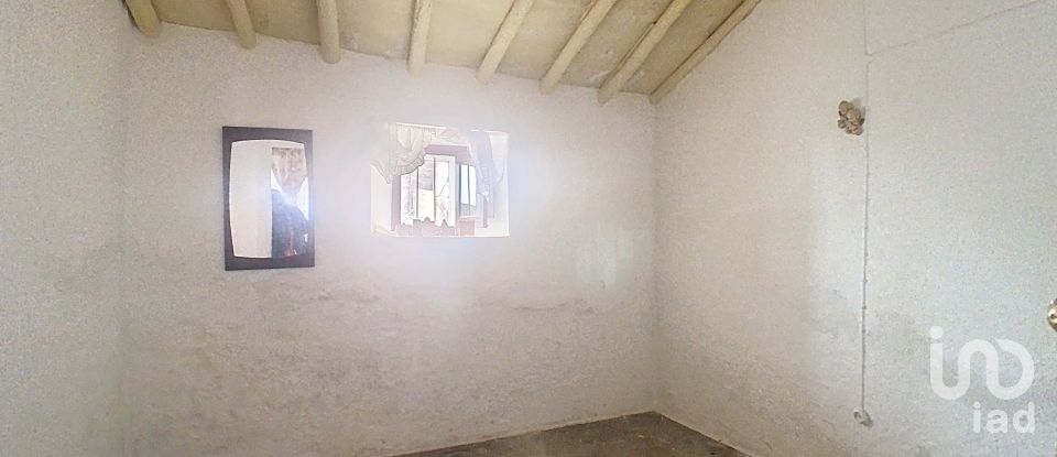 Farm T2 in Bencatel of 130 m²