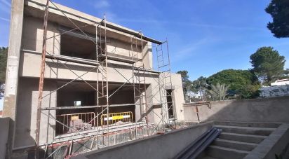 Moradia T4 em Sesimbra (Castelo) de 180 m²