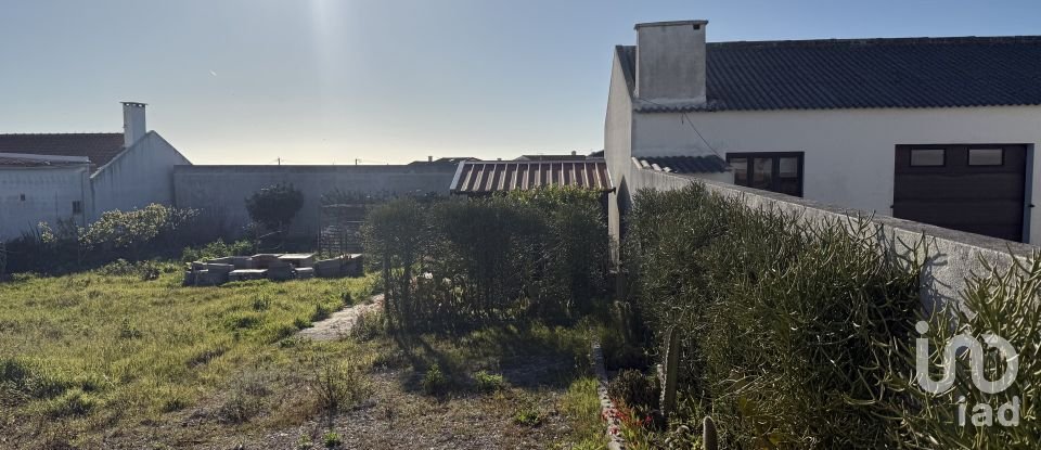 Building plot in Lourinhã e Atalaia of 640 m²